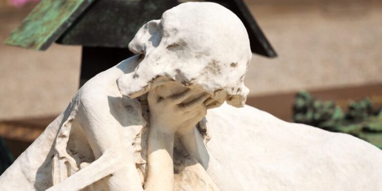 Warum man Sterbende nicht beim Namen rufen sollte