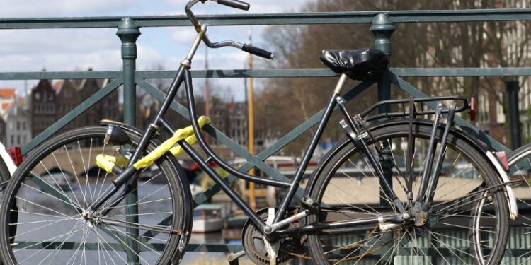 Wie das Hollandrad den Charme vergangener Zeiten in die heutige moderne Welt bringt