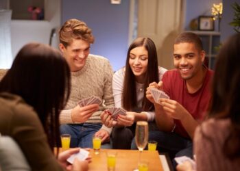 Zwischen Humor und Kontroverse: Ein Blick auf die deutsche Edition von Cards Against Humanity