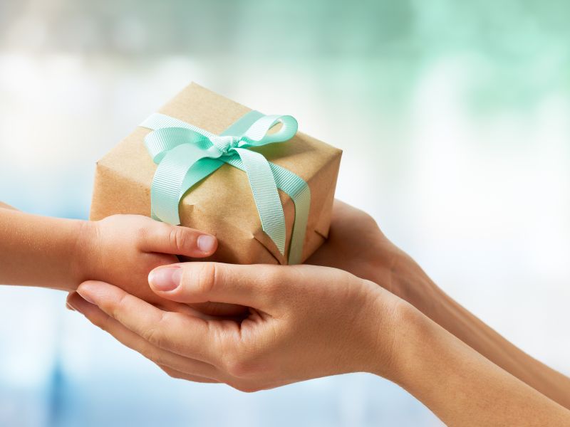 Von Herzen schenken: Persönliche Geschenkideen