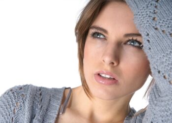 Dating: Wie kann ich meine Nervosität vor dem ersten Date überwinden?