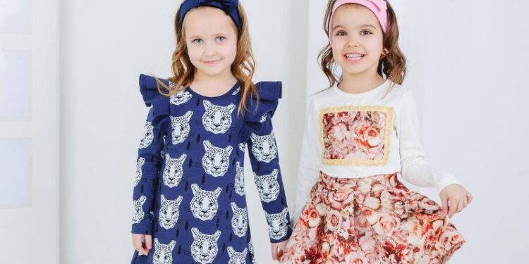 So finden Sie die richtige Größe: Tipps für den Kauf von Mädchenkleidung online