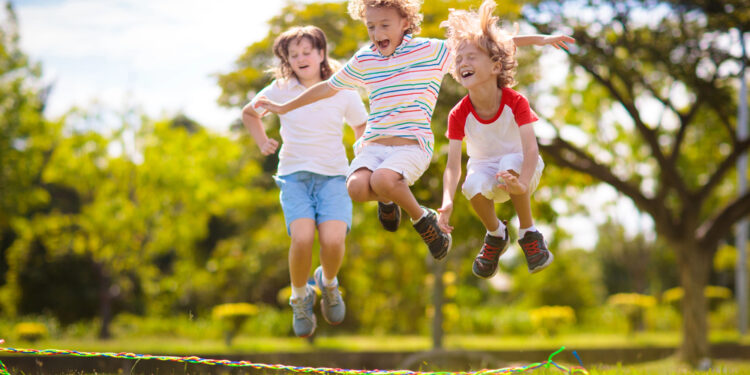 Garten als Familienraum: So wird aus Grünfläche ein sicherer Spiel- und Rückzugsort